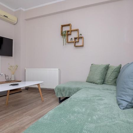Deluxe Central 2 Bdr Apartment Alexandroupoli Exterior photo
